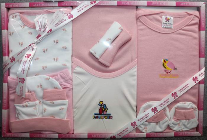 Baby Station Gift Set for New Born Unisex- 10 Pieces (PINK)