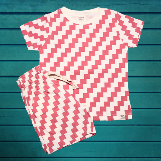 Ollypop Pure Cotton Knit Half Sleeves With Round Neck T-Shirt & Shorts Set with Chevron Print - Light Blue & White - Light Pink & White color