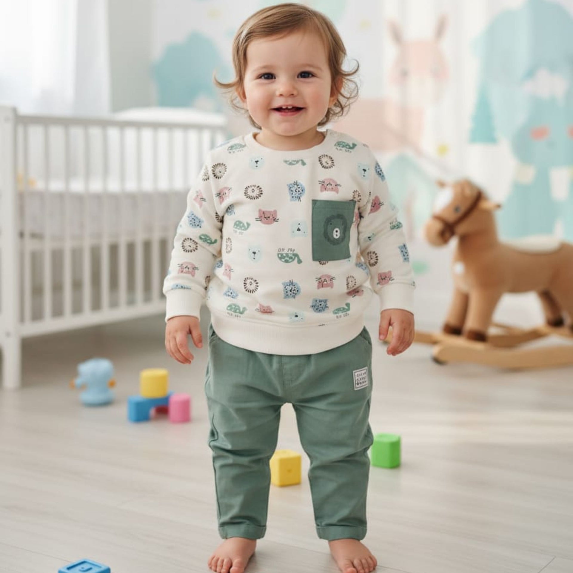 Ollypop Baby Boy Full Sleeves Printed Sweatshirt & Solid Pants Set – White/Cream | 3 to 24 Months