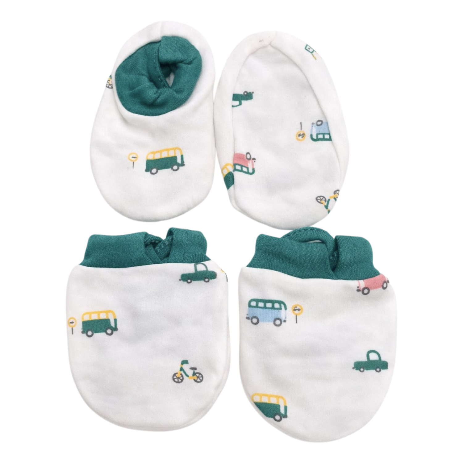 Smile Baby Newborn Mittens & Booties Set – Soft Cotton, Anti-Scratch & Warm Booties (0–12 Months, 6 Color Options)