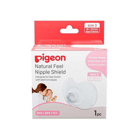 Pigeon Natural Feel Silicone Nipple Shield/Nipple Protector Size 3,with Case,Ultra Soft,Unique Unique Butterfly Shape,16-20 mm Nipple Diametre