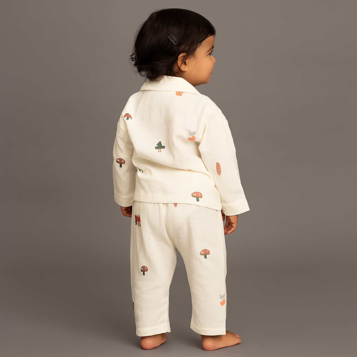 Smile Baby Girls Muslin Cotton Night Suit – Cream Woodland Print Pajama Set (Age 3–8 Years)