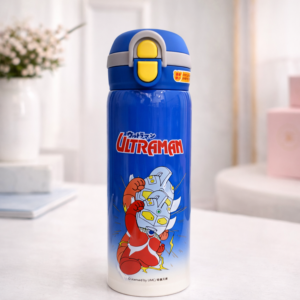 SMILE BABY Ultraman Kids Vacuum Insulated Water Bottle – 480ML | Flip-Open Straw, Leak-Proof Lock Lid | White / Royal Blue