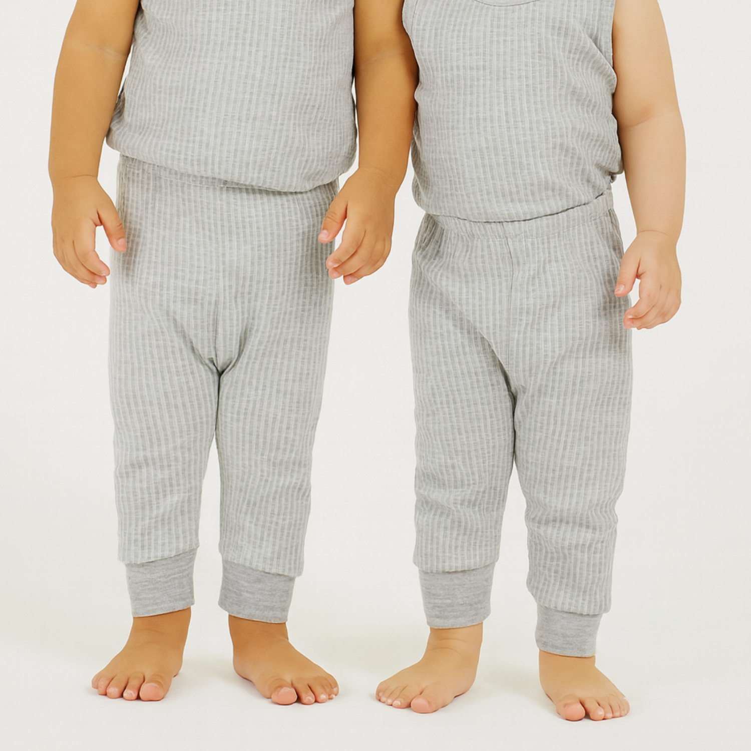 Smile Baby Kids Thermal Sleeveless Top & Legging Winter Set – Soft & Warm Innerwear for Boys & Girls (Grey, 0–6 Years)