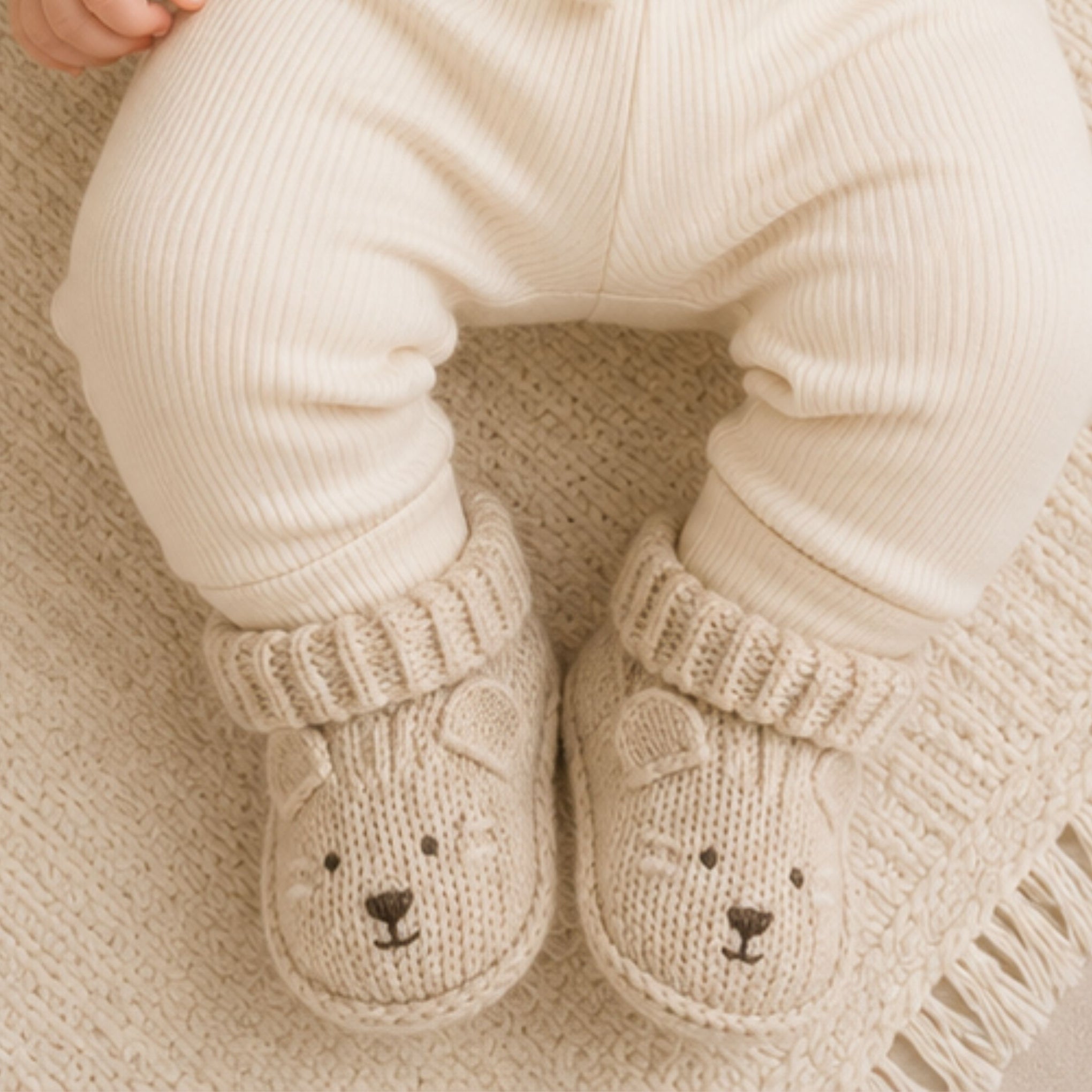 Smile Baby Newborn Knitted Booties for Babies – Soft Warm Winter Baby Socks Shoes with Cute Bear Face Design – Beige