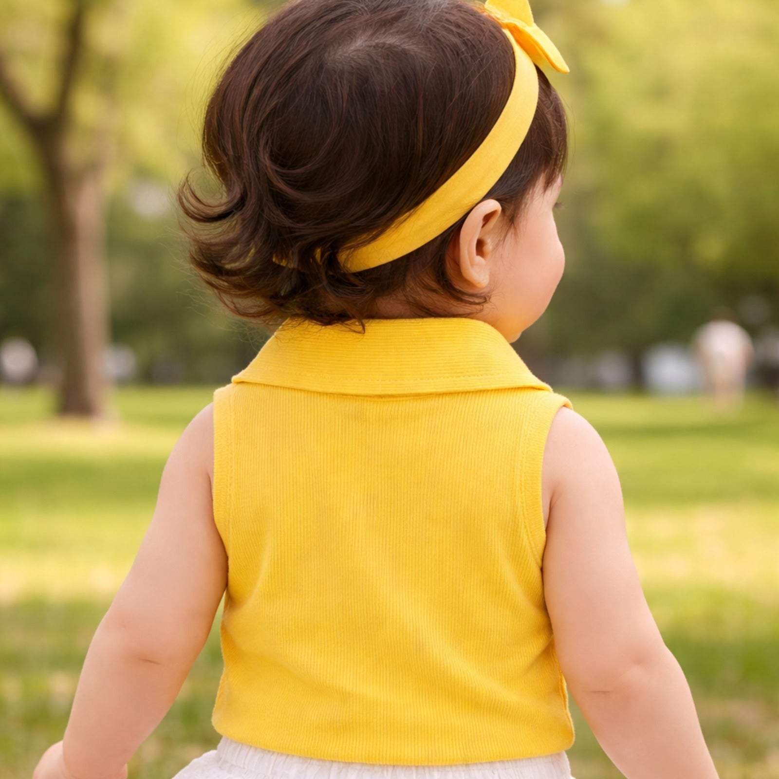 Smile Baby Girls Sleeveless Collar Crop Top – Lucky Heart Design (18 Months to 4 Years)