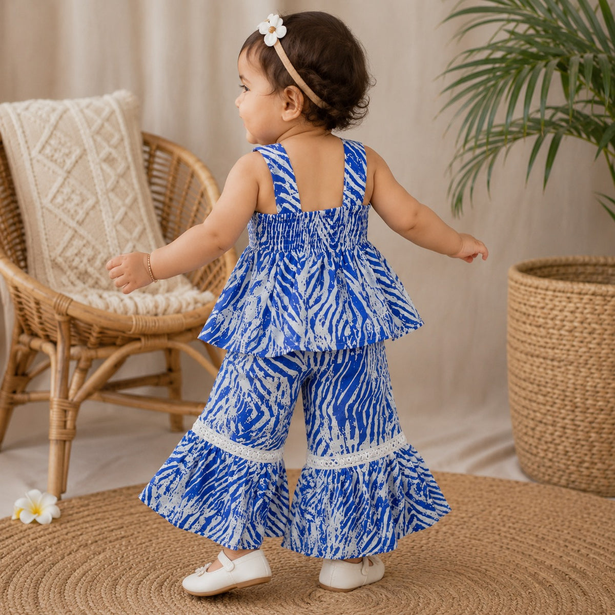 ROXY girls R.Blue printed top and palazzo set back view showing smocked back and flared palazzo pants