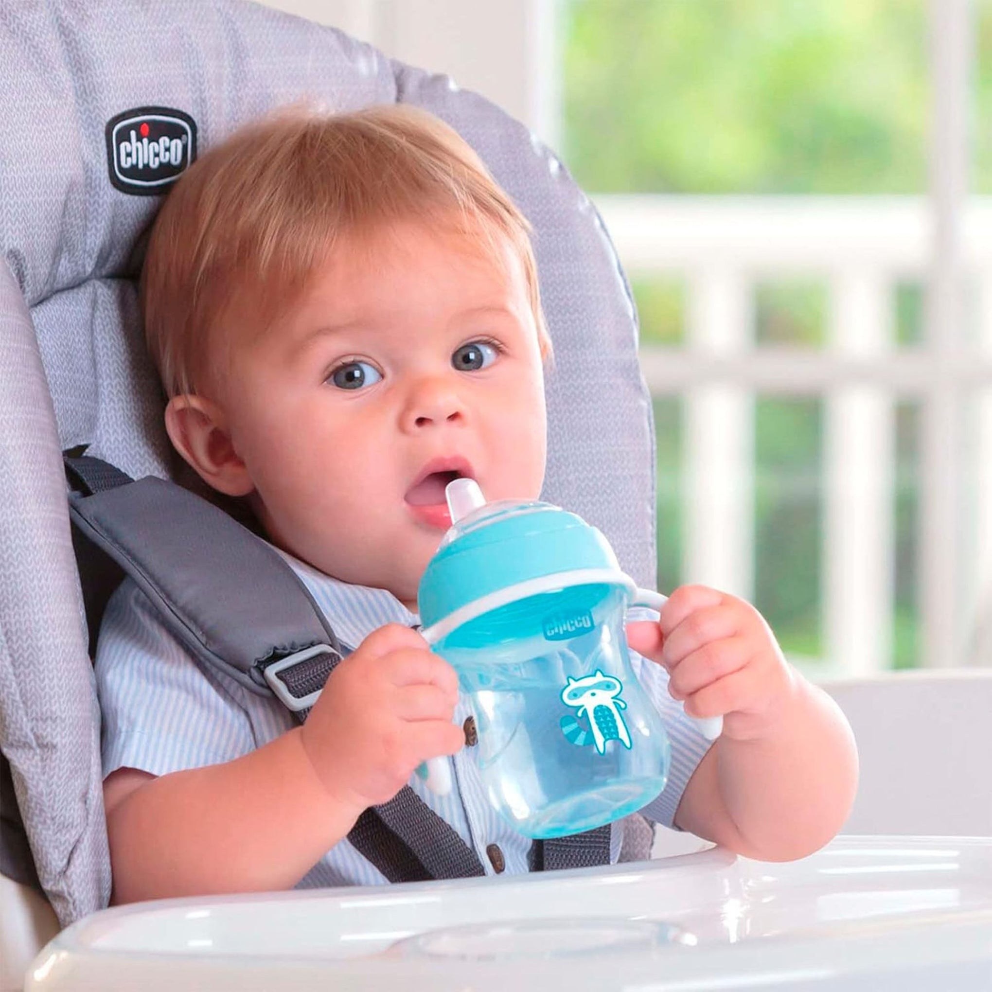 Chicco - Transition Cup - Ergonomic Silicone Spout - Double Anti Colic Valve - BPA Free - 200ml - 4+ Months - Blue