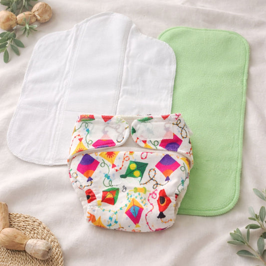 SUPER BOTTOMS Reusable Cloth Diaper with Absorbent Inserts – Kite Print Soft Washable Nappy for Babies