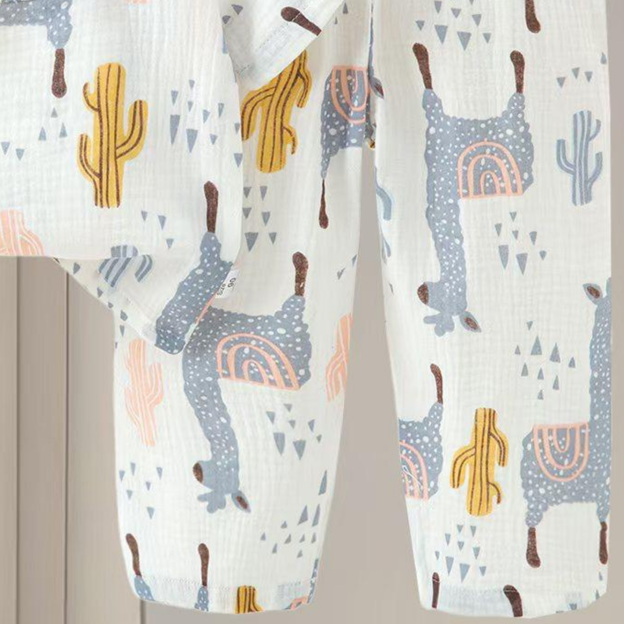 SMILE BABY CHILDREN'S MUSLIN NIGHT SUIT HAFF T-SHIRT FULL PENT CACTUS PRINT WHITE