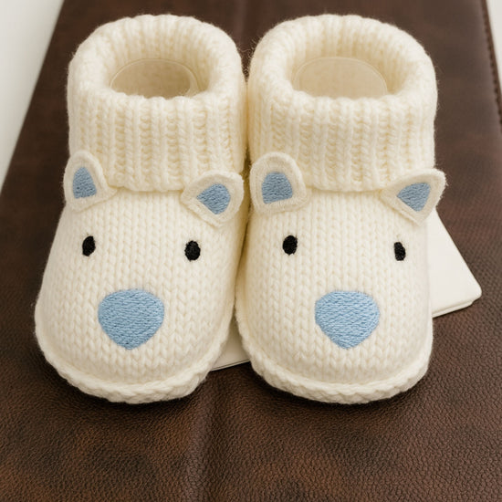 Smile Baby Winter Knitted Booties for Infants – Soft Woolen Baby Shoes with 3D Heart & Animal Face Designs | Newborn to 12 Months | Unisex | Anti-Slip & Cozy Fit