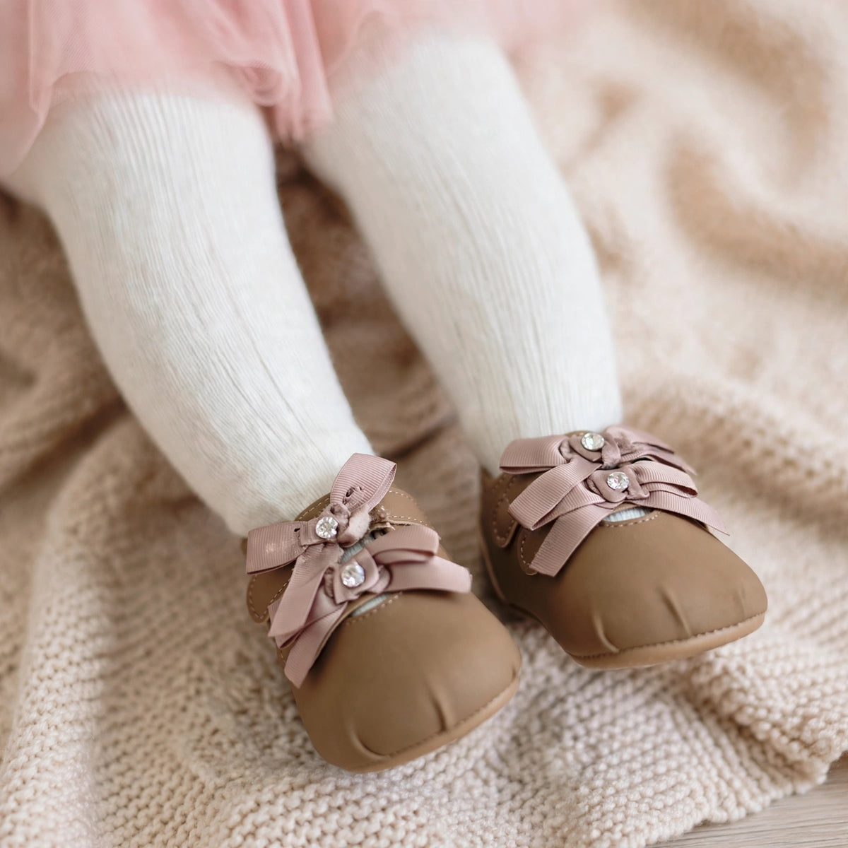 Smile Baby brown baby girl shoes with double bow and rhinestone detail